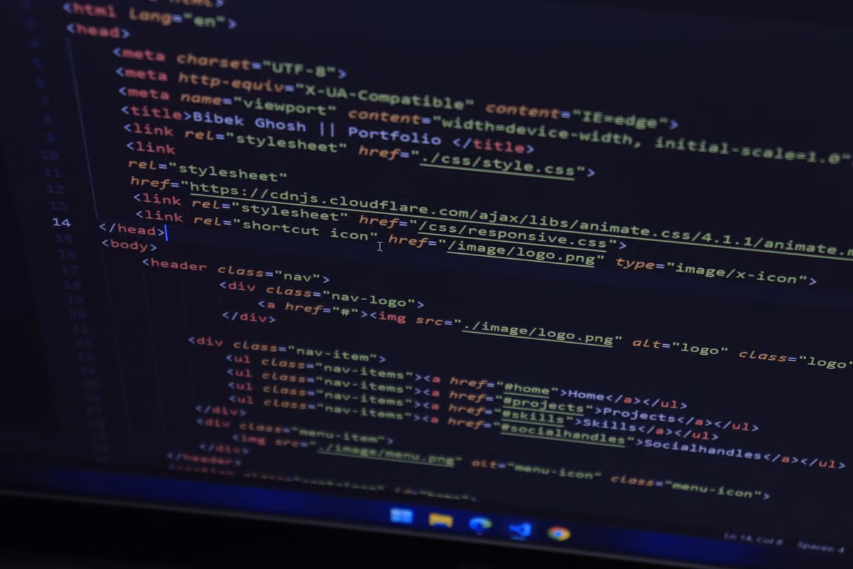 Why Does Claude Code Keep Consuming So Many Tokens? Where Repeated Codebase Reads Waste Them, and How to Lower Context Costs
