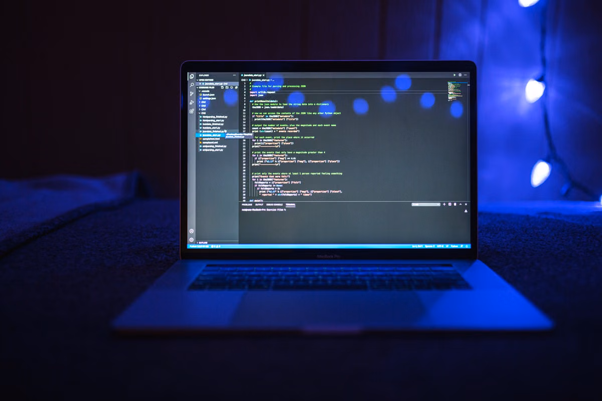 OpenShip als Vercel-Alternative: AI-SaaS-Entscheidung 2026